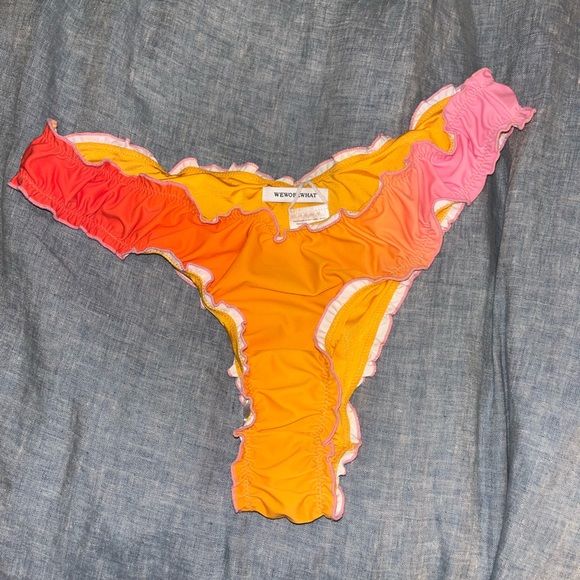 Weworewhat Baby Pink Gradient Scrunchie Delilah Bottom - NWOT size small - Picture 4 of 8